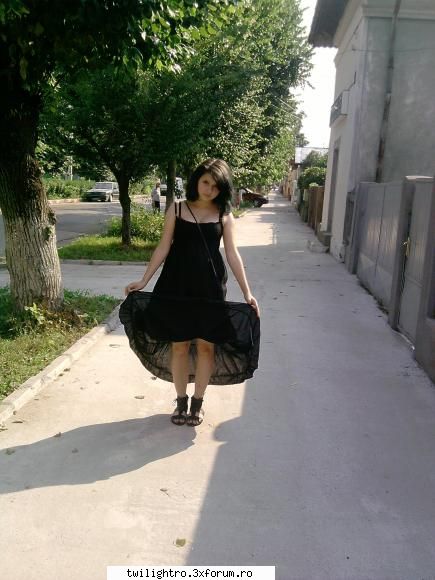 eu sunt gotica  :rusine: poze cu noi
